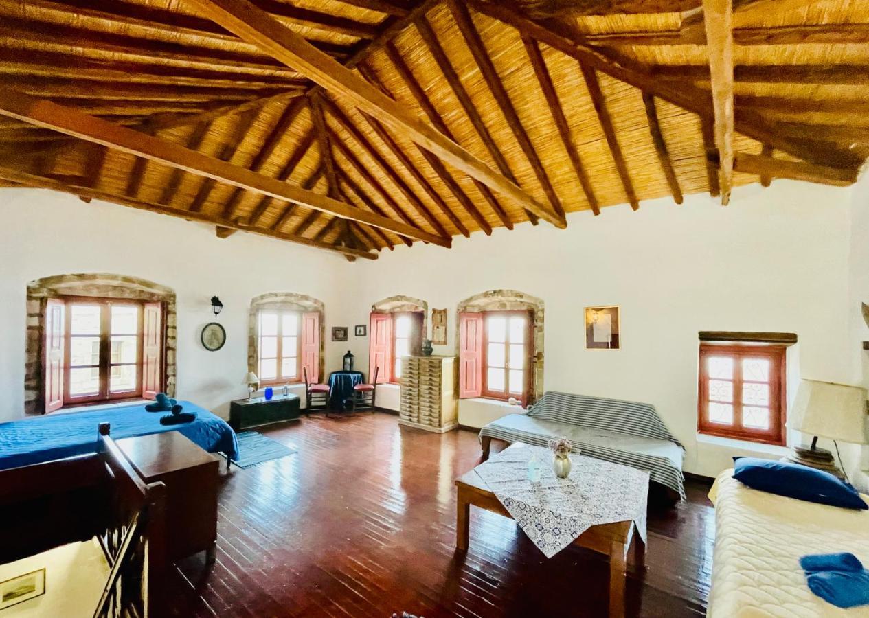Vecchia Casa Villa โมเน็มวาซี ภายนอก รูปภาพ