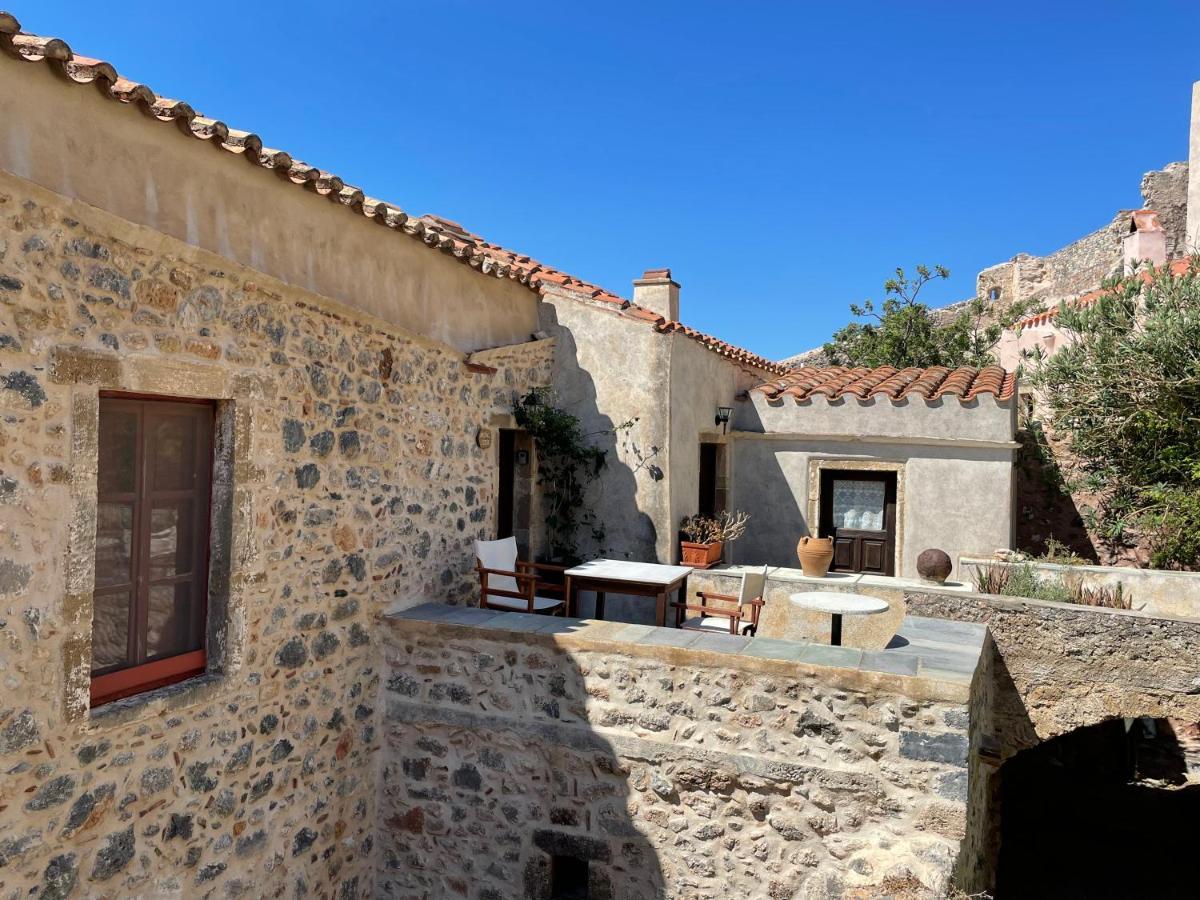 Vecchia Casa Villa โมเน็มวาซี ภายนอก รูปภาพ