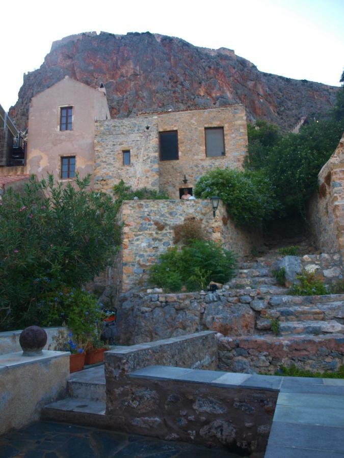 Vecchia Casa Villa โมเน็มวาซี ภายนอก รูปภาพ